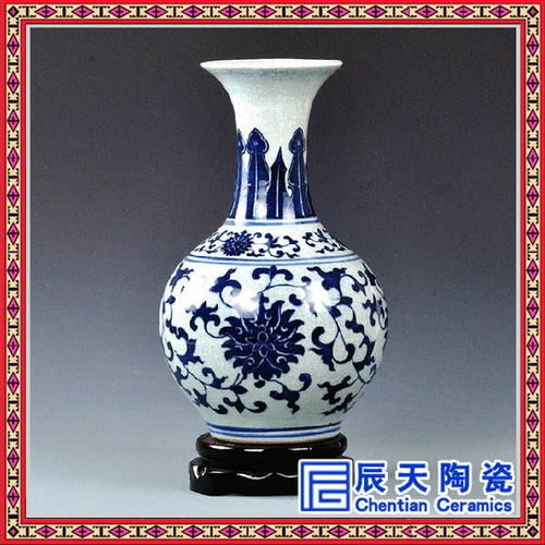 景德镇陶瓷仿古青花瓷人物花瓶花插摆件 简约时尚家居客厅工艺品