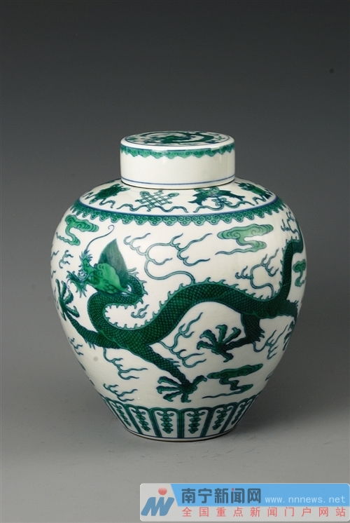 南宁博物馆推出跨年大展 景德镇瓷器精品亮相邕城